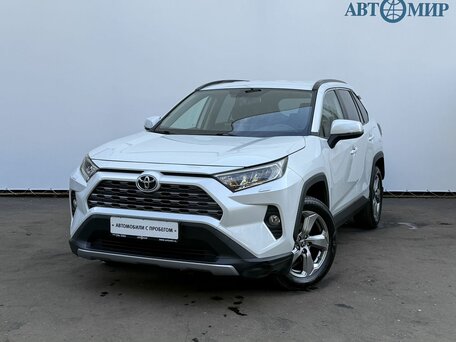 Toyota RAV4 V (XA50)
