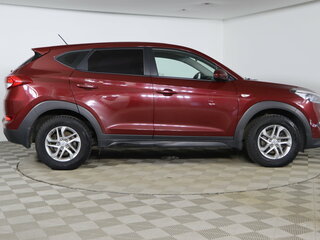 2016 Hyundai Tucson III, фиолетовый, 1789990 рублей, вид 4