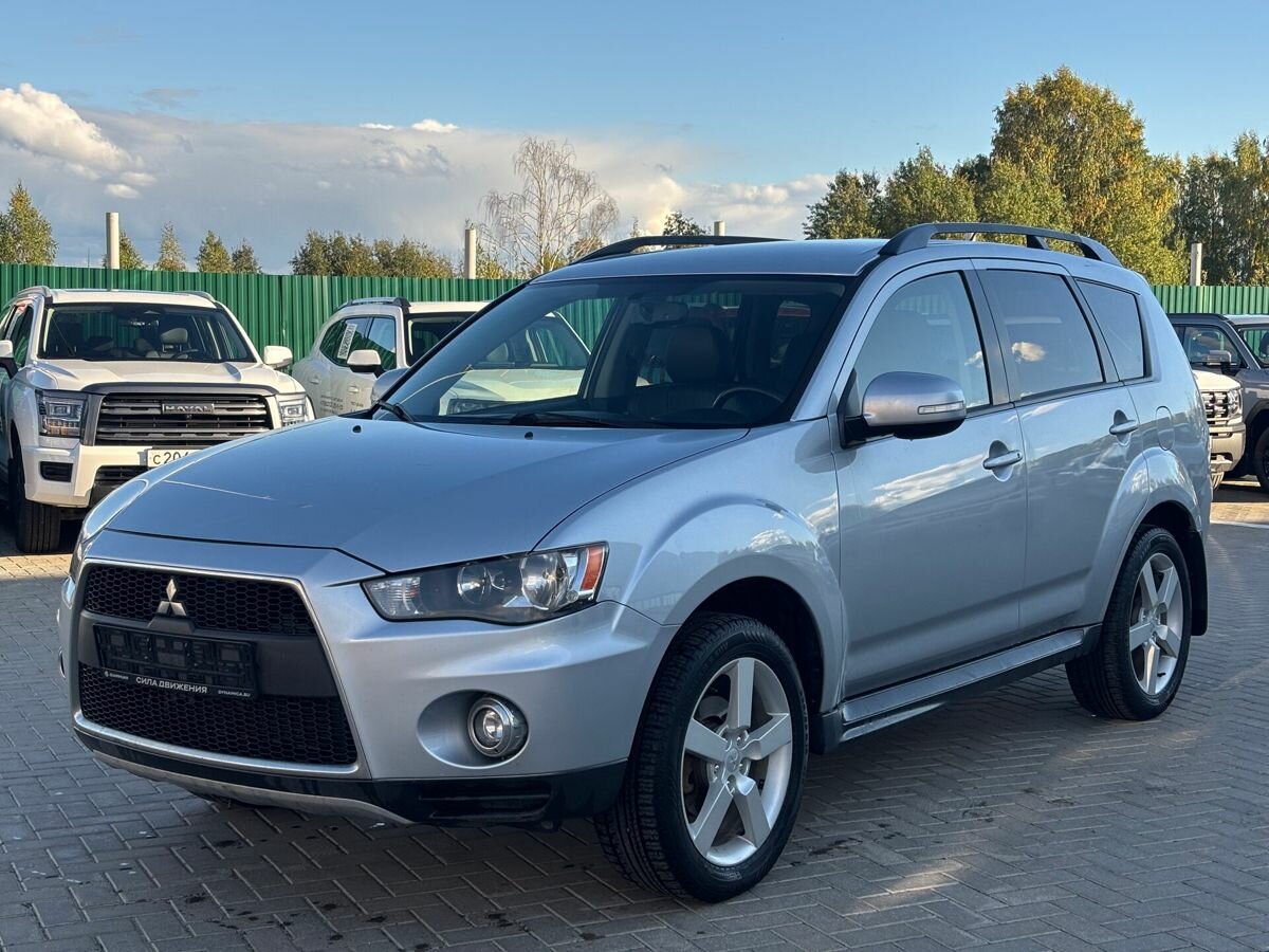 Открыть фотографии: Mitsubishi Outlander II Рестайлинг