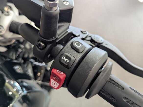 2024 BMW R 12, чёрный, 1520000 рублей - вид 8