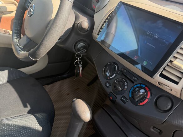 2010 Nissan Micra III (K12), пурпурный - вид 11