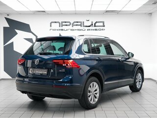 2017 Volkswagen Tiguan II, синий, 2149000 рублей, вид 3