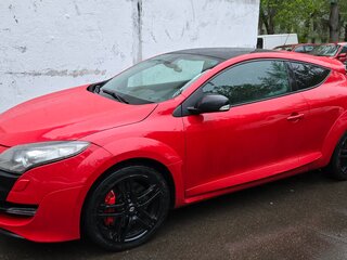 2012 Renault Megane RS III, красный, 1600000 рублей, вид 5