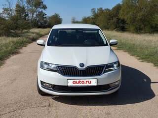 2019 Skoda Rapid I Рестайлинг, белый, 1550000 рублей, вид 1
