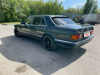 1989 Mercedes-Benz S-Класс 260 II (W126) Рестайлинг, серебристый, 850000 рублей, вид 5