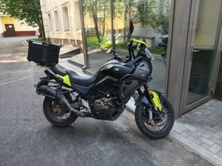 QJMotor SVT 650 X