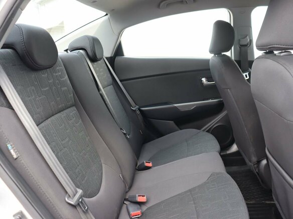2015 Kia Rio III Рестайлинг, серебристый - вид 18