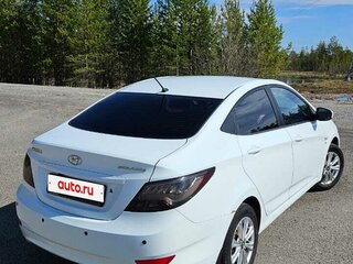 2012 Hyundai Solaris I, белый, 800000 рублей, вид 5
