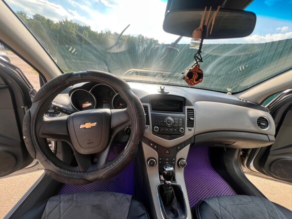 2012 Chevrolet Cruze I, серебристый - вид 6