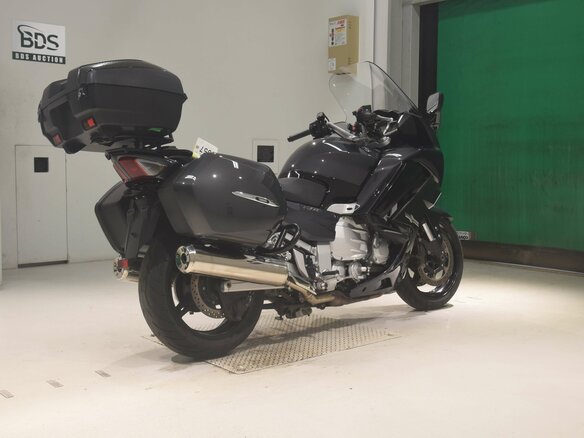 2015 Yamaha FJR1300, серый, 1100000 рублей - вид 4