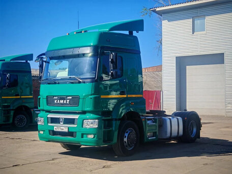 2018 КамАЗ 5490 NEO, зелёный, 1590000 рублей, вид 5