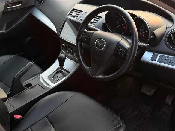 2012 Mazda Axela II, чёрный, 890000 рублей - вид 16
