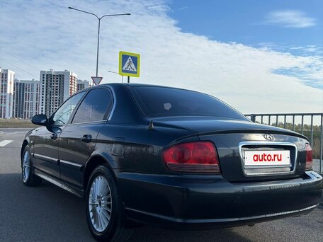 2008 Hyundai Sonata ТагАЗ IV (EF) Рестайлинг, чёрный, вид 4