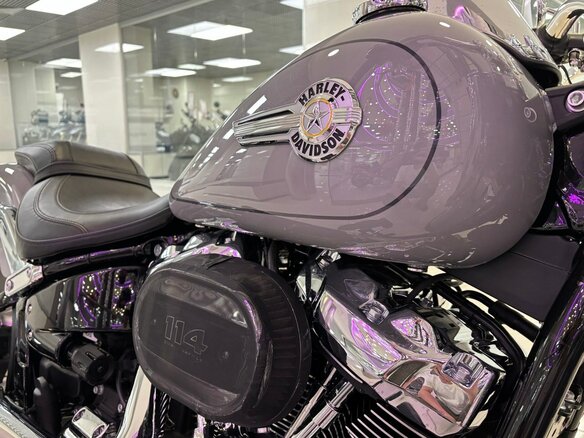2024 Harley-Davidson Fat Boy, серый, 2550000 рублей - вид 27