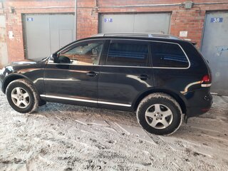2007 Volkswagen Touareg I, чёрный, 950000 рублей, вид 5