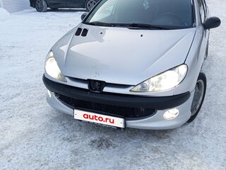 2006 Peugeot 206, серебристый, 225000 рублей, вид 3
