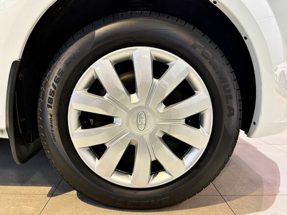 2025 Lada (ВАЗ) Largus I Рестайлинг, белый - вид 5