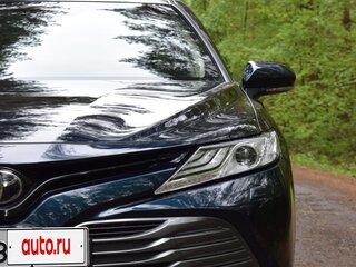 2019 Toyota Camry VIII (XV70), синий, 2670000 рублей, вид 4