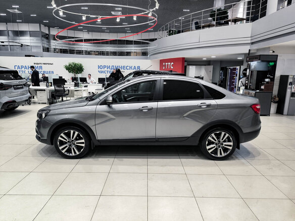 2018 Lada (ВАЗ) Vesta Cross I, серый, 820000 рублей - вид 7