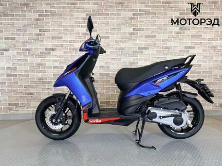 2025 Aprilia SR 125, синий, 265000 рублей, вид 3