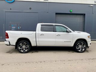 2020 Ram 1500 Crew Cab eTorque V, белый, 6300000 рублей, вид 2