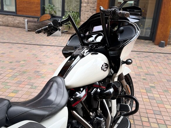 2020 Harley-Davidson CVO Road Glide, серый, 2775000 рублей - вид 7
