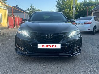 2020 Toyota Camry VIII (XV70), чёрный, 4000000 рублей, вид 1