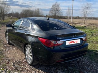 2011 Hyundai Sonata VI (YF), чёрный, 650000 рублей, вид 4