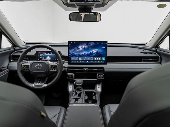 2026 Toyota RAV4 VI (XA60), чёрный, 5000000 рублей - вид 14