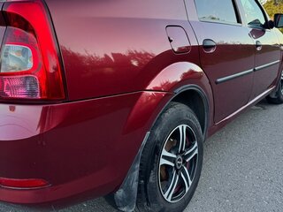 2011 Renault Logan I Рестайлинг, красный, 600000 рублей, вид 5