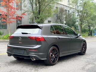 2023 Volkswagen Golf GTI VIII, серый, 4677700 рублей, вид 5