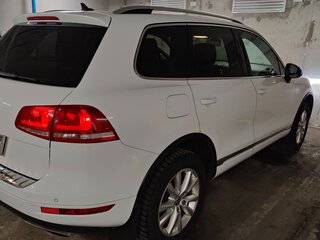 2012 Volkswagen Touareg II, белый, 2300000 рублей, вид 5
