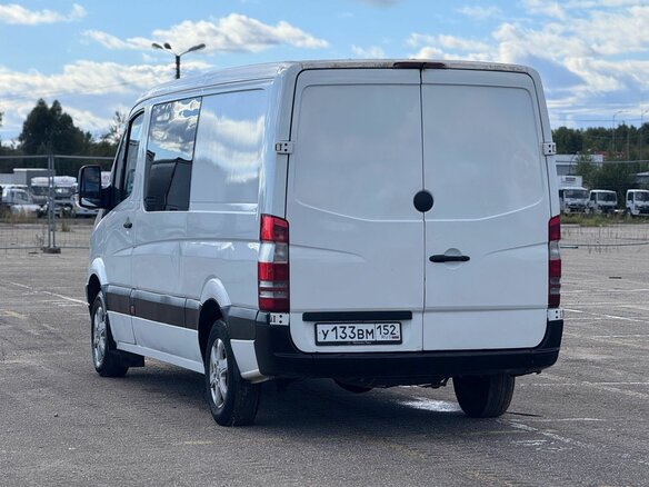 2008 Mercedes-Benz Sprinter, белый - вид 9