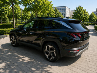 2023 Hyundai Tucson SWB IV, чёрный, 2840000 рублей, вид 3