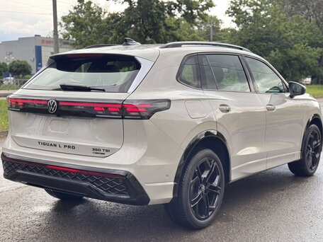 2026 Volkswagen Tiguan L Pro III (China Market), серый, 4290000 рублей, вид 3