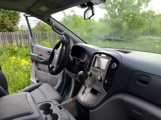 2011 Hyundai Grand Starex I, синий, 1350000 рублей, вид 4