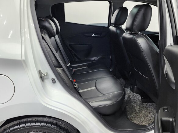 2022 Chevrolet Spark IV Рестайлинг, белый, 982000 рублей - вид 10