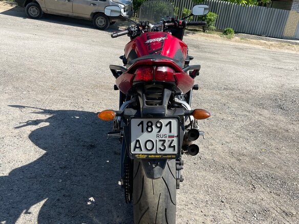 2007 Yamaha FZ1, красный, 490000 рублей - вид 7