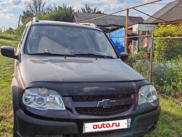 2011 Chevrolet Niva I Рестайлинг, коричневый, 500000 рублей