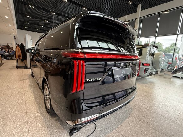 2026 Wey 80 Business Lounge 44.28 kWh, чёрный, 8799000 рублей - вид 3