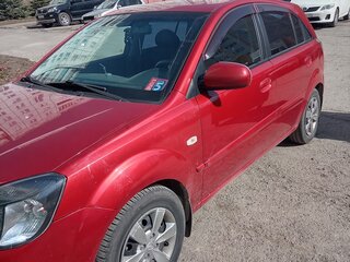 2011 Kia Rio II Рестайлинг, красный, 650000 рублей, вид 2