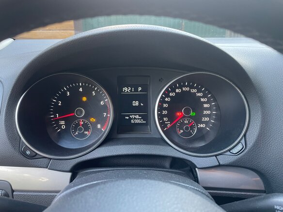 2011 Volkswagen Golf VI, серый, 750000 рублей - вид 9