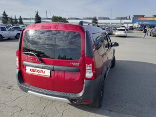 2021 Lada (ВАЗ) Largus Cross I Рестайлинг, красный, 930000 рублей, вид 3