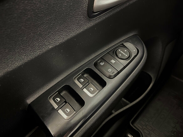 2019 Kia Rio IV, оранжевый, 1420000 рублей - вид 11
