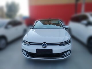 2022 Volkswagen Golf VIII, белый, 1600600 рублей, вид 5