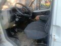 2005 ГАЗ ГАЗель (3302), белый, 400000 рублей - вид 2