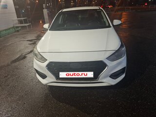 2019 Hyundai Solaris II, белый, 980000 рублей, вид 2