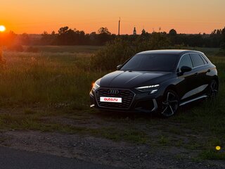 2022 Audi A3 Sportback 35 TFSI IV (8Y), зелёный, 3000000 рублей, вид 5