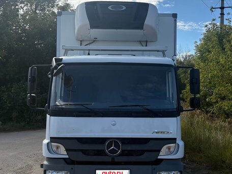 2017 Mercedes-Benz Atego, белый, 6800000 рублей, вид 1