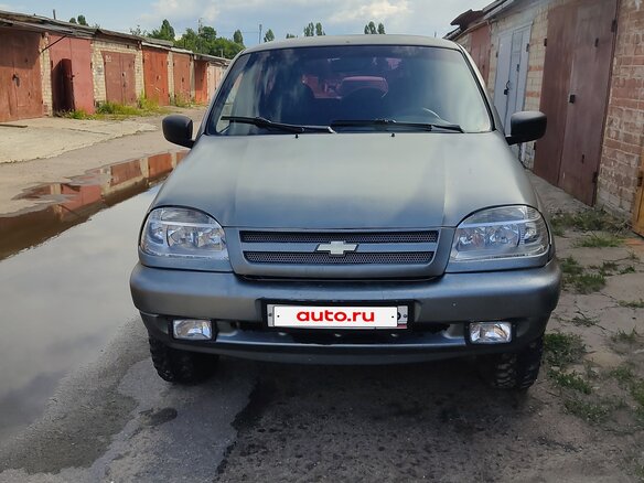 2005 Chevrolet Niva I, серый, 265000 рублей